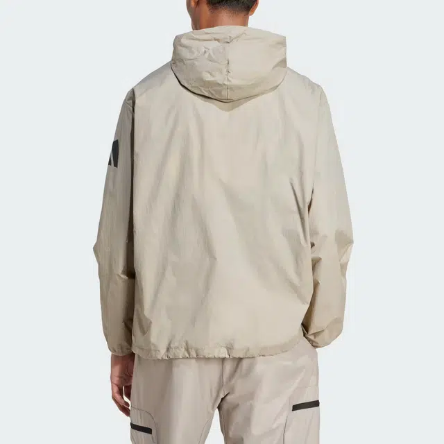 adidas CITY ESCAPEWindbreaker Sportswear logo