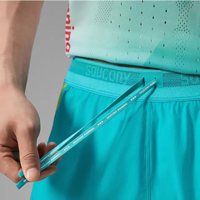 Saucony logo