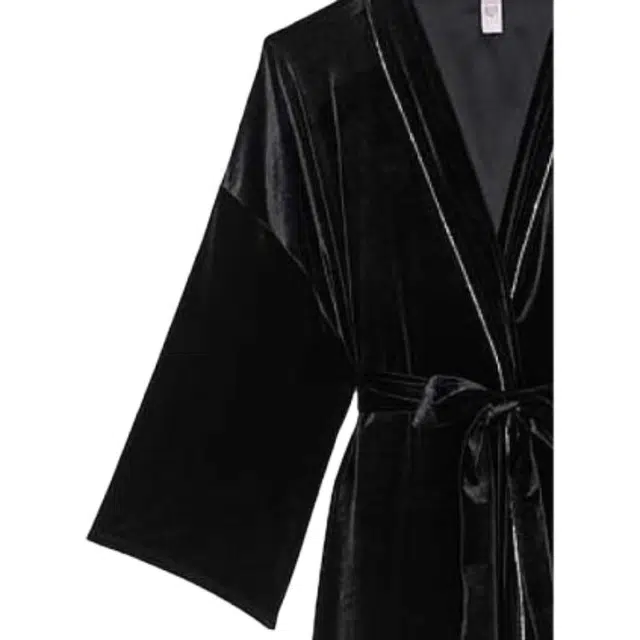 Victoria's Secret Sexy Ki Velvet Robe