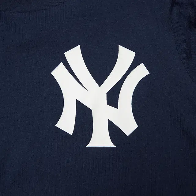 Nike Logo T