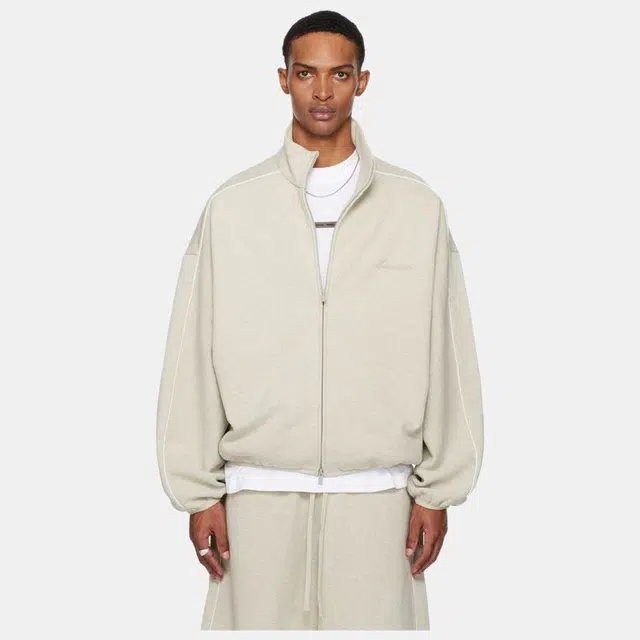 Fear of God Essentials SS25 25 PRING DROP1 MODERN FIT FLEECE TRACK J HEATHER STONE ESSENTIALS FEAR OF GOD