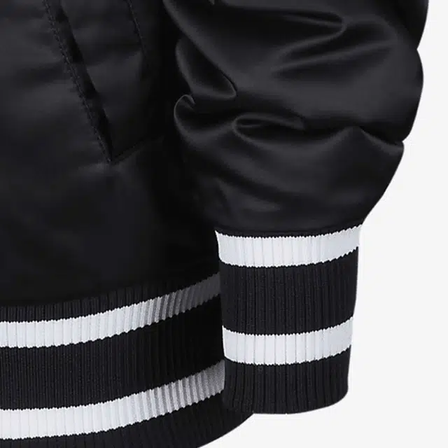 Nike CULTURE OF BASKETBALL THERMA-FIT Logo