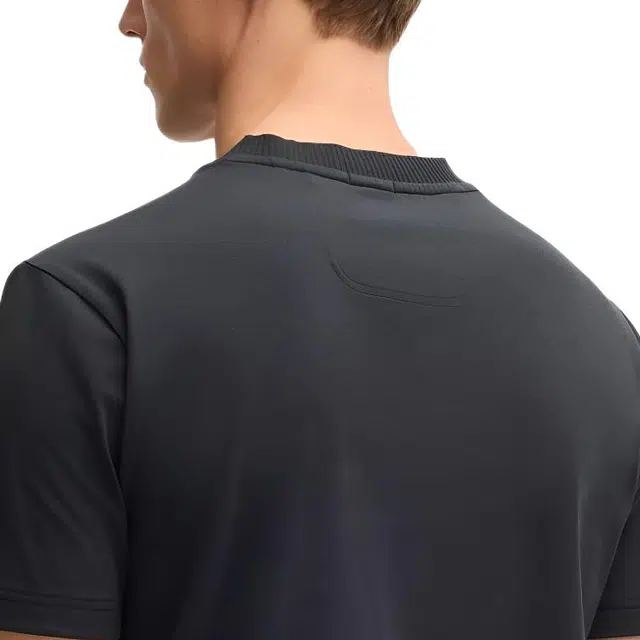 HUGO BOSS T