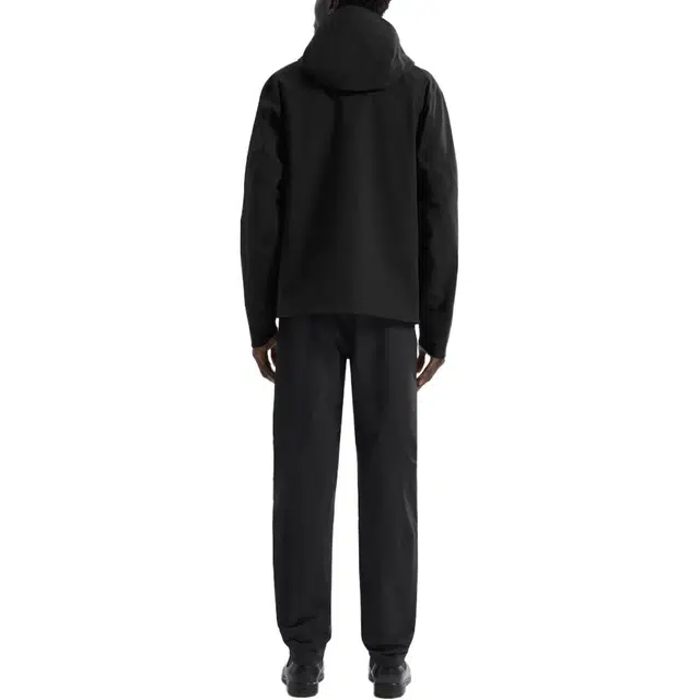 Arcteryx Veilance FW25 Isogon MX