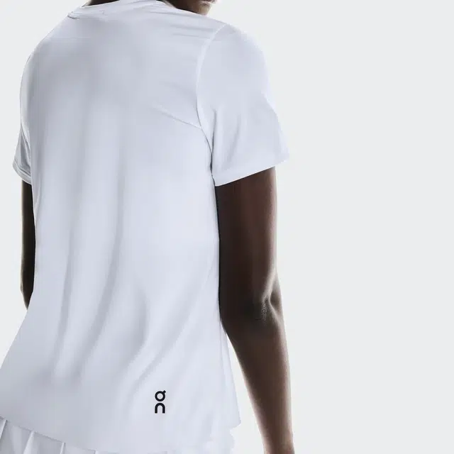 On Court logo T
