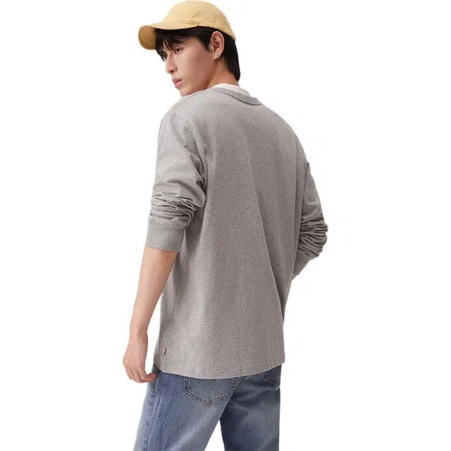 levis T