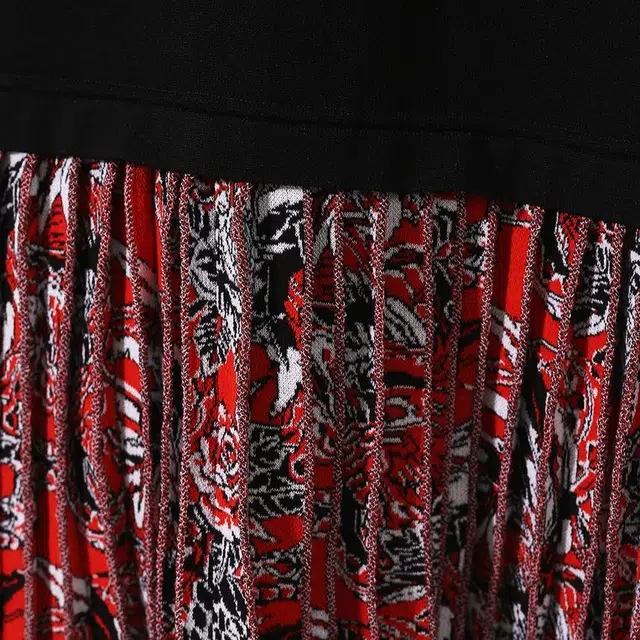 RED VALENTINO