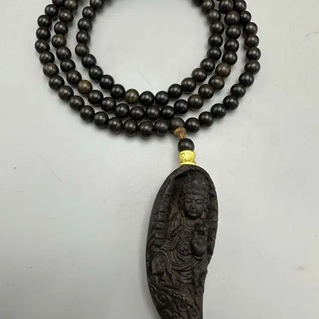 爵倾 沉贵宝月牙雕刻观音毛衣链 檀木 木作项链 男女同款情侣款