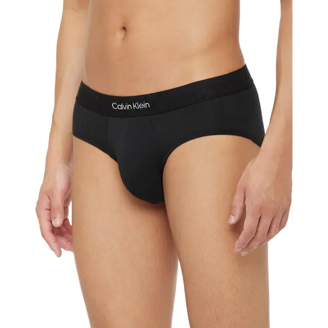 CKCalvin Klein SS23 1