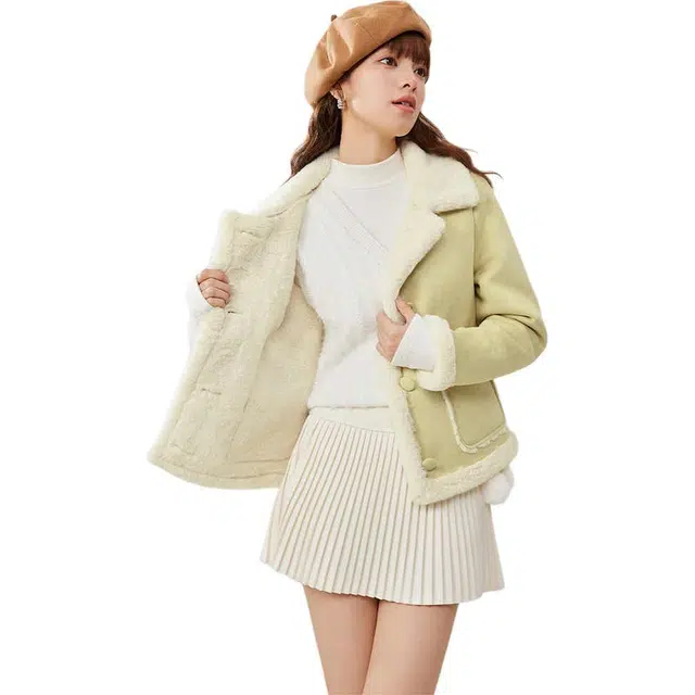 爱依服 美式休闲通勤风保暖百搭长袖绒感外套 女款 浅黄