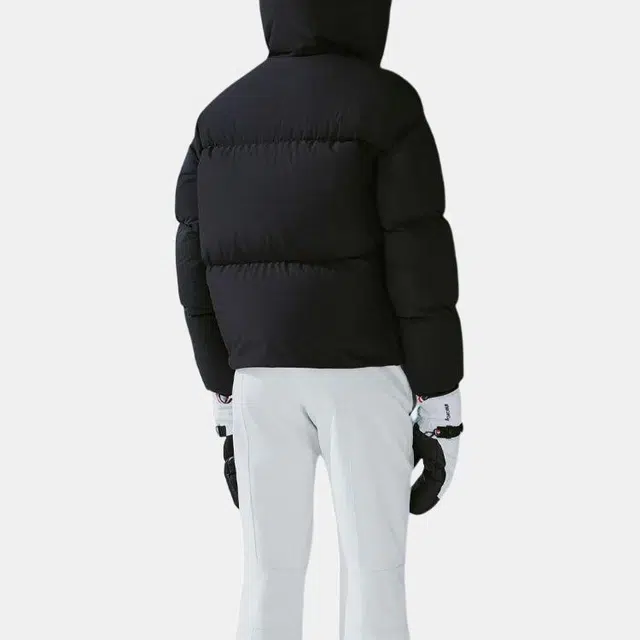 Moncler FW21 logo