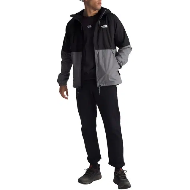 THE NORTH FACE Anotra logo