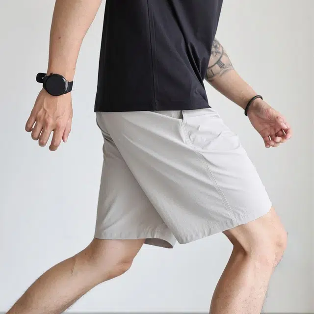 余闲 纯色百搭简约速干休闲短裤 男女同款
