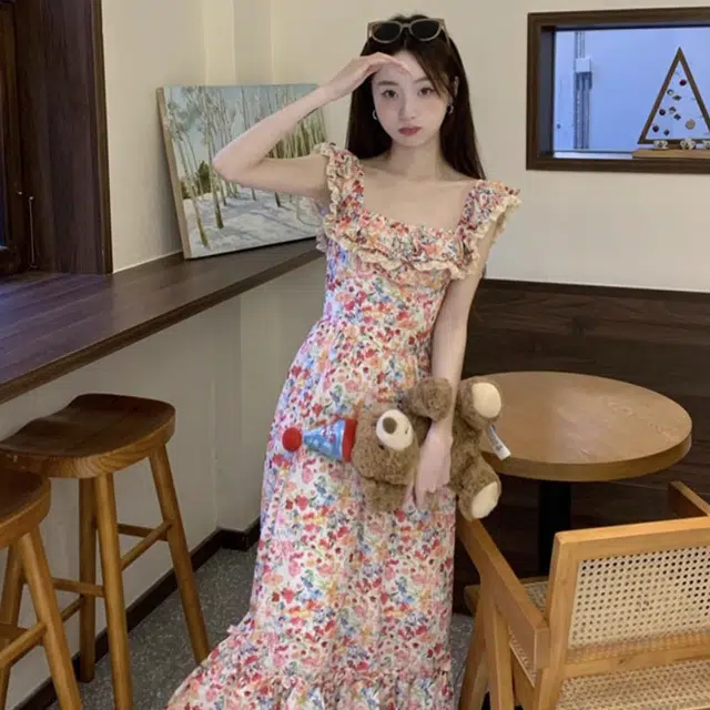 怪力萝莉 海边度假气质法式温柔别致小飞袖碎花仙女长裙短袖连衣裙 女款