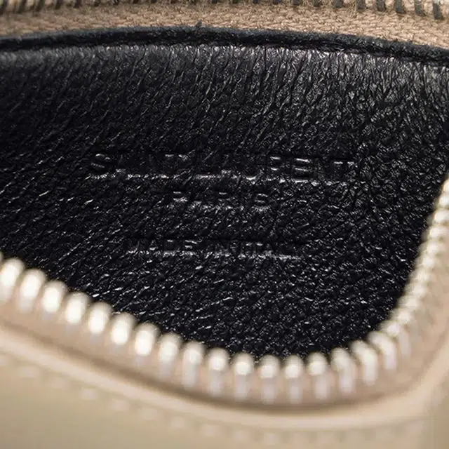 SAINT LAURENT