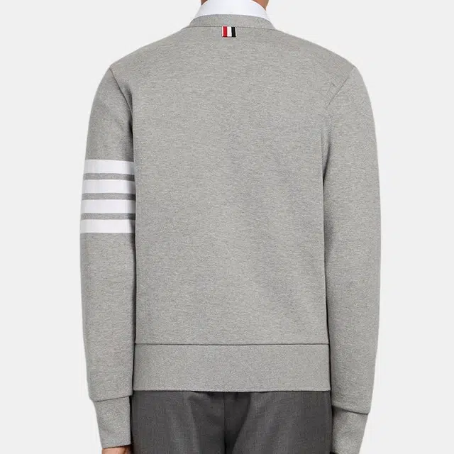 THOM BROWNE FW21 V