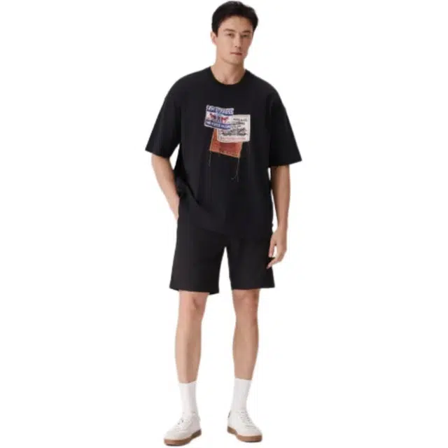 levis T