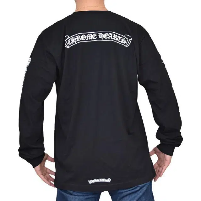 Chrome Hearts T