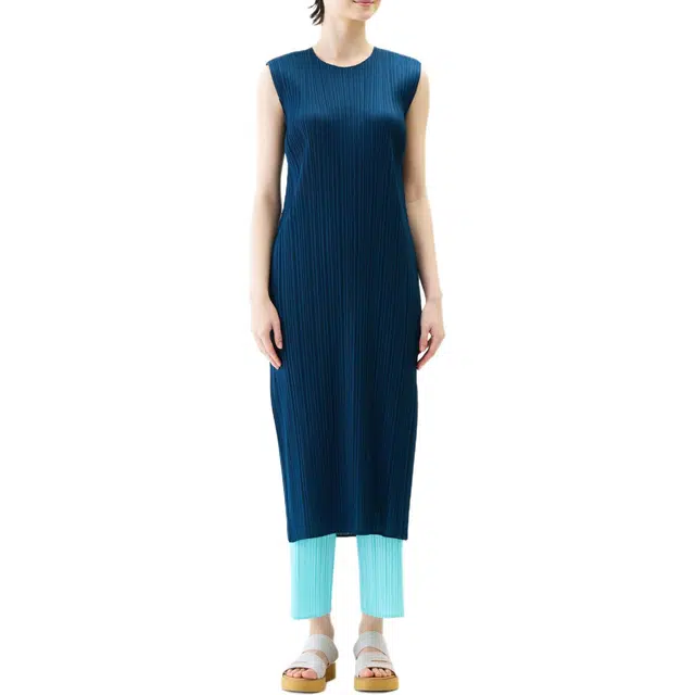 PLEATS PLEASE ISSEY MIYAKE SS25