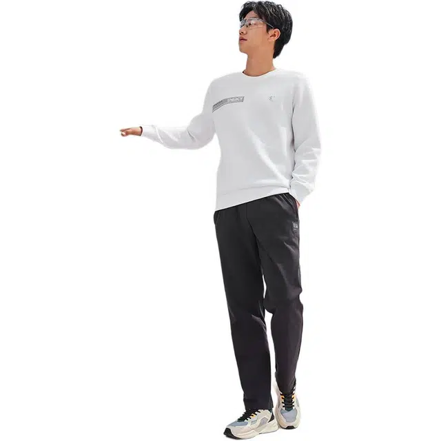 乔丹 运动生活系列 字母圆领舒适透气百搭休闲卫衣 男款 乔丹白