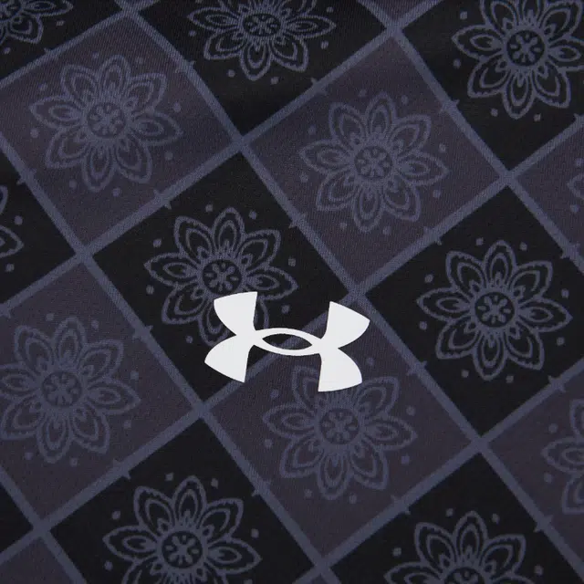 Under Armour T