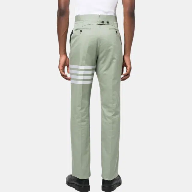 THOM BROWNE FW22 Logo