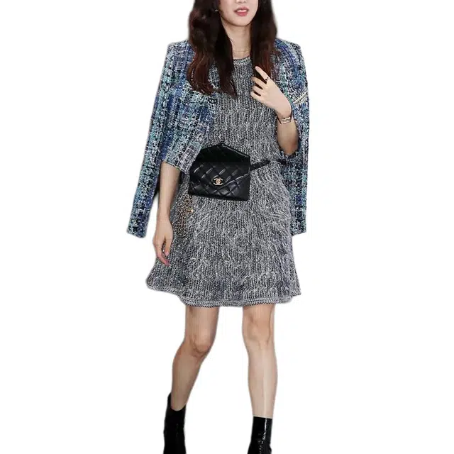 CHANEL 19P