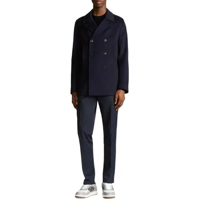DIOR Essentials