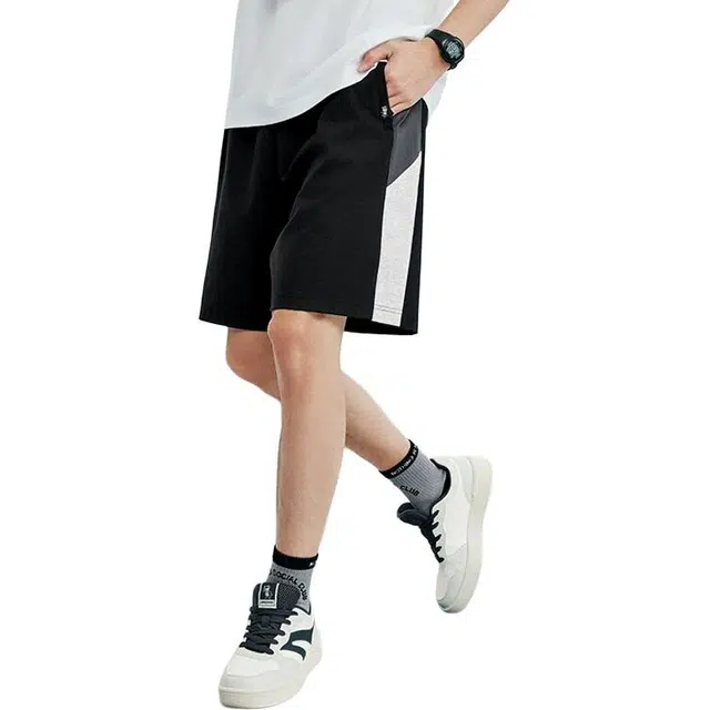 乔丹 质燥 透气舒适休闲简约拼色运动短裤 男款 黑色/电掣灰