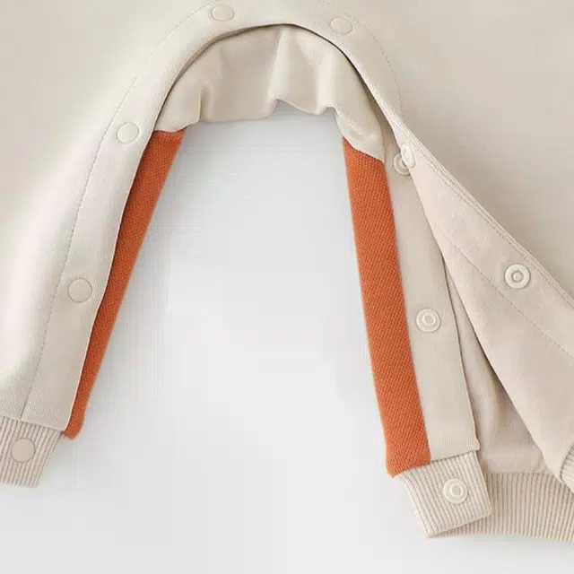 英氏爬服 长袖春秋季新生儿休闲长爬