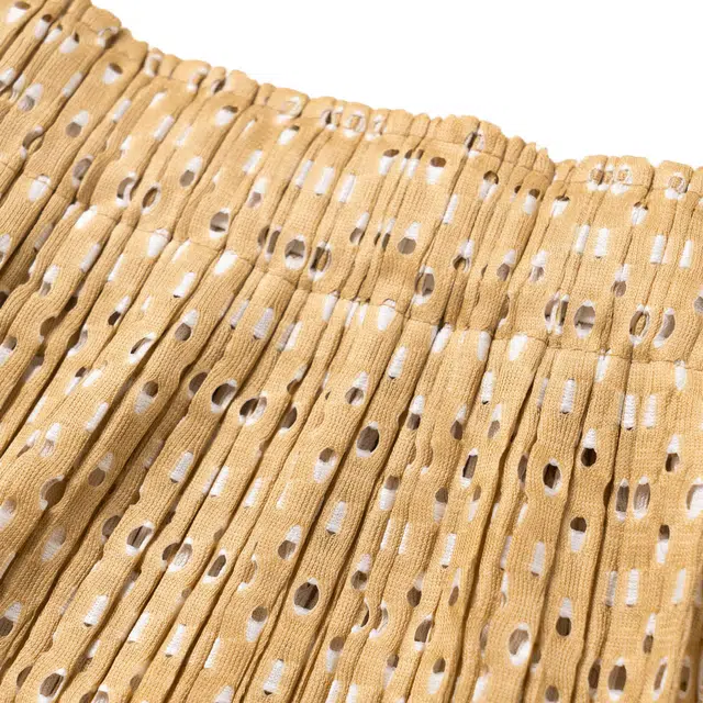 PLEATS PLEASE ISSEY MIYAKE