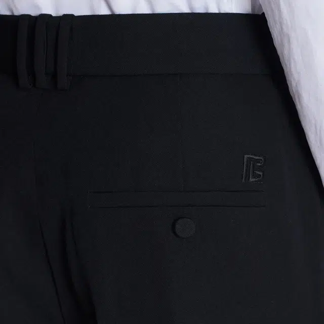 BALMAIN SS25 Logo