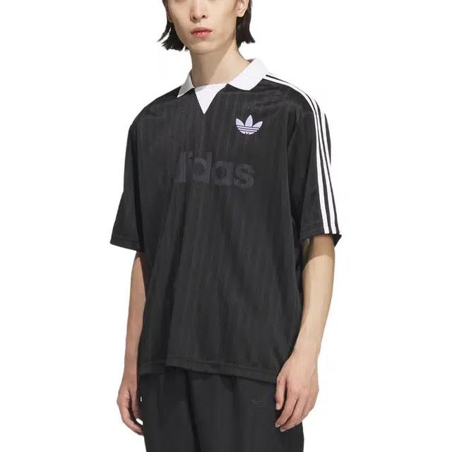 adidas originals LogoT