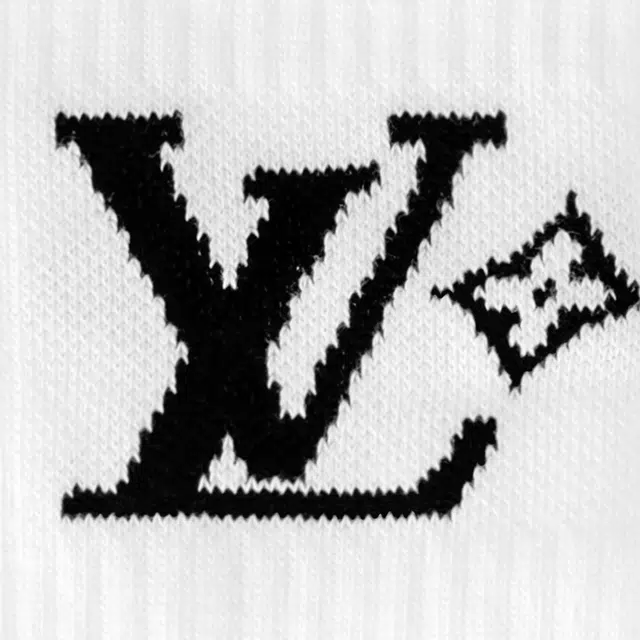 LOUIS VUITTON SS25 Logo 1