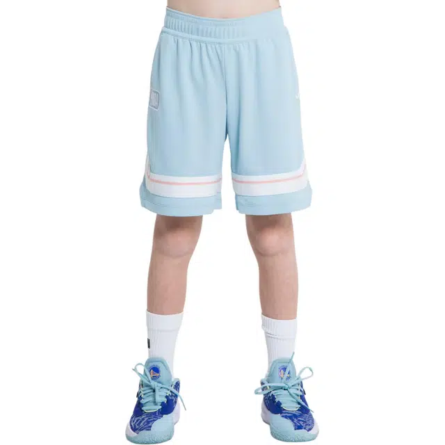 DECATHLON x NBA SH900 TARMAK