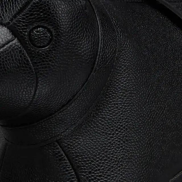 THOM BROWNE