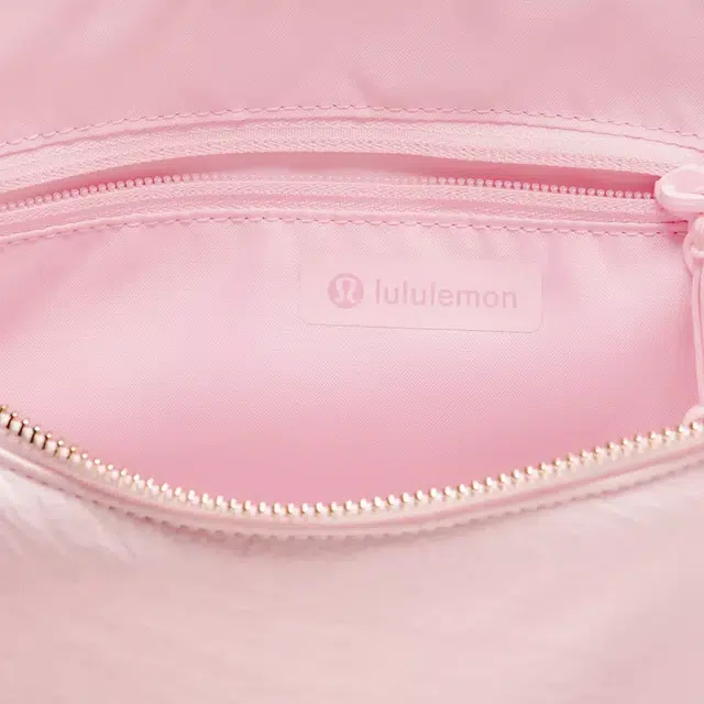 lululemon Convertible 6.5L