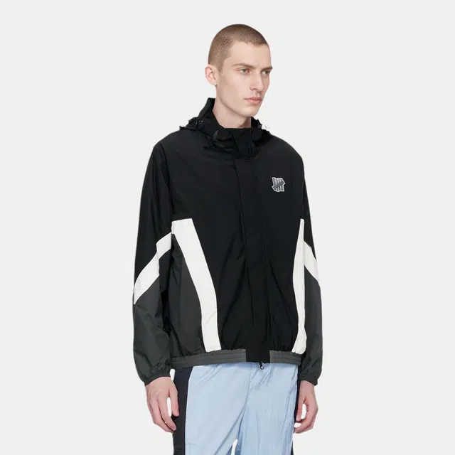 UNDEFEATED Retro Sports Padded Jacket