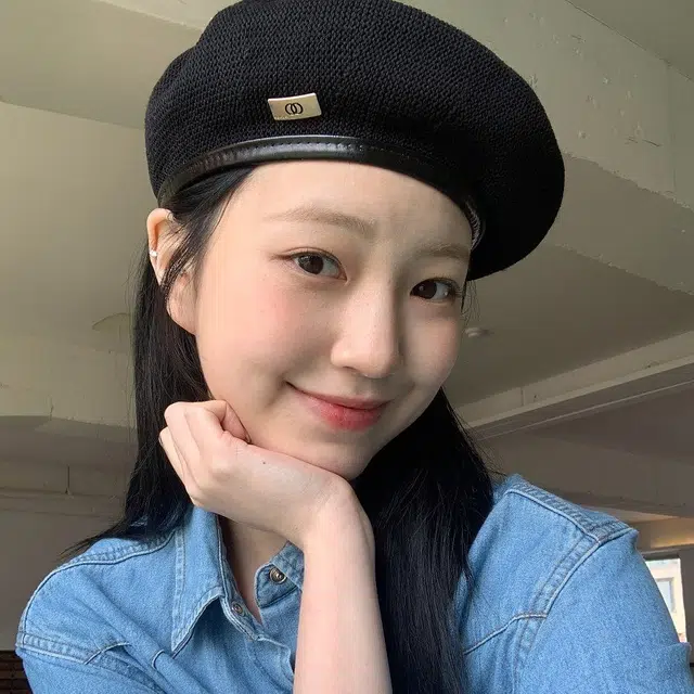 【通勤出街百搭必备】 攸委 韩系大头围显脸小皮边金属标贝雷帽女秋冬季保暖舒适 锦纶 学生小香风时尚黑色画家帽子蓓蕾帽潮 女款