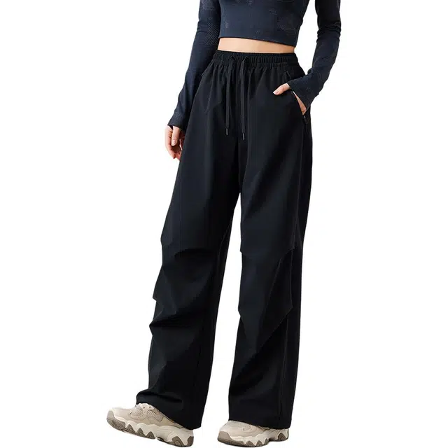 超级安踏 运动生活系列 简约纯色直筒系带宽松休闲裤 女款 基础黑