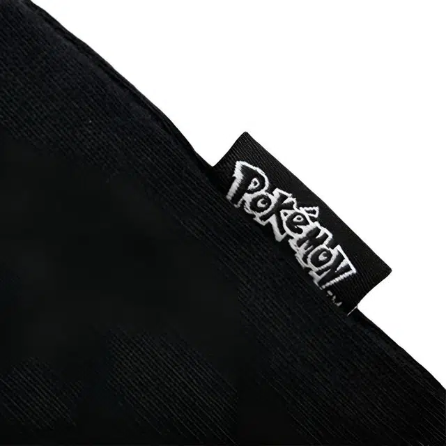 UNIQLO x POKEMON T