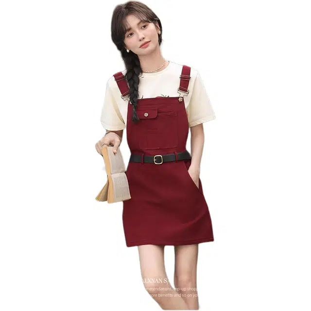 鹿向南 布达佩斯热恋法式背带牛仔短款无袖连衣裙 女款 复古红