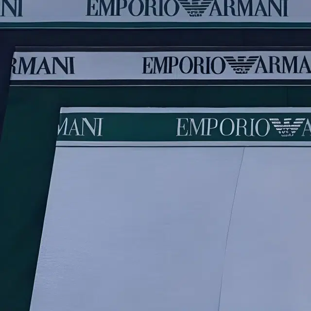 EMPORIO ARMANI