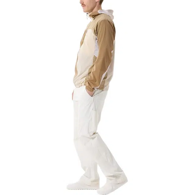 Arcteryx x beams SS24 Squamish logo