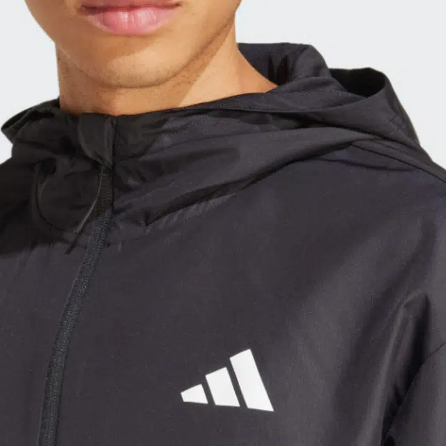 adidas Sport Performance ICONS logo