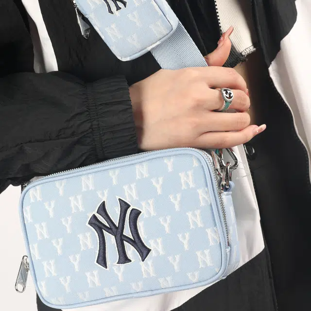 MLB Monogram LogoNY
