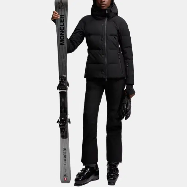 Moncler Guyane Hooded Down Ski Jacket