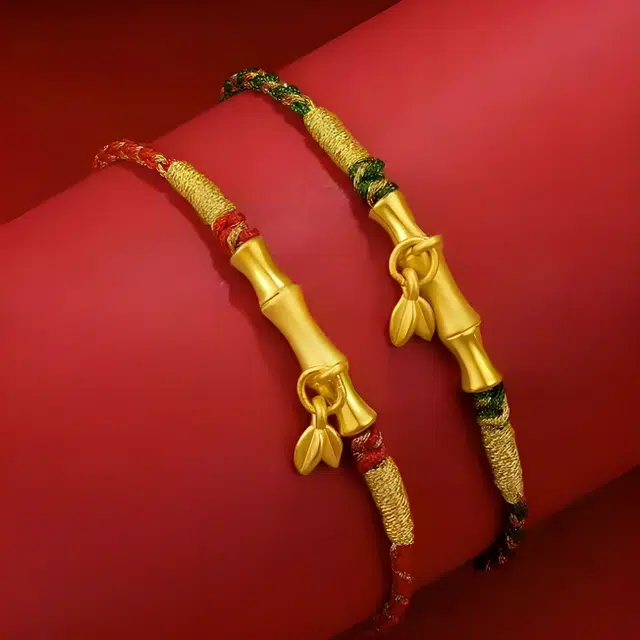 999