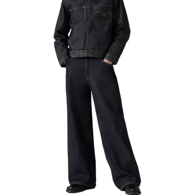 Levi's Relaxed Twill Jeans