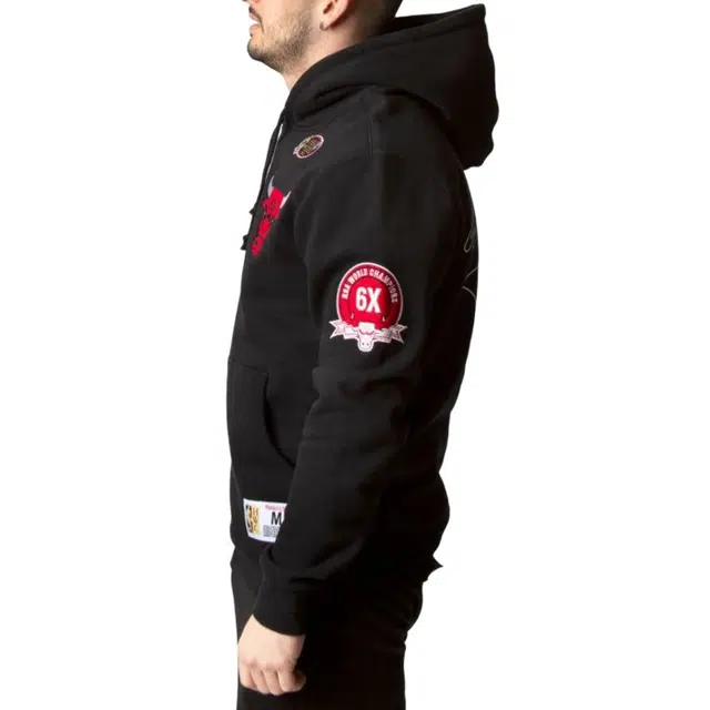 Mitchell Ness Logo